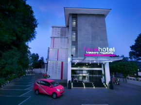 Отель favehotel Malioboro - Yogyakarta  Джокьякарта